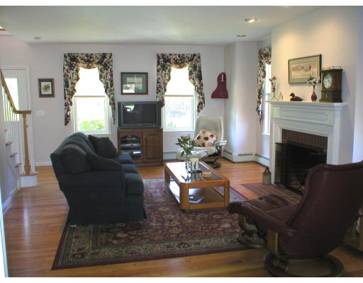 281 Harvard Road Bolton, MA 01740 - Photo 11 of 16 Gallery Image 11
