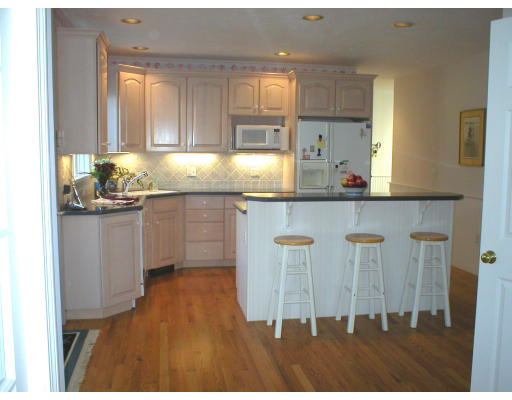 281 Harvard Road Bolton, MA 01740 - Photo 13 of 16 Gallery Image 13