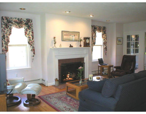 281 Harvard Road Bolton, MA 01740 - Photo 2 of 16 Gallery Image 2
