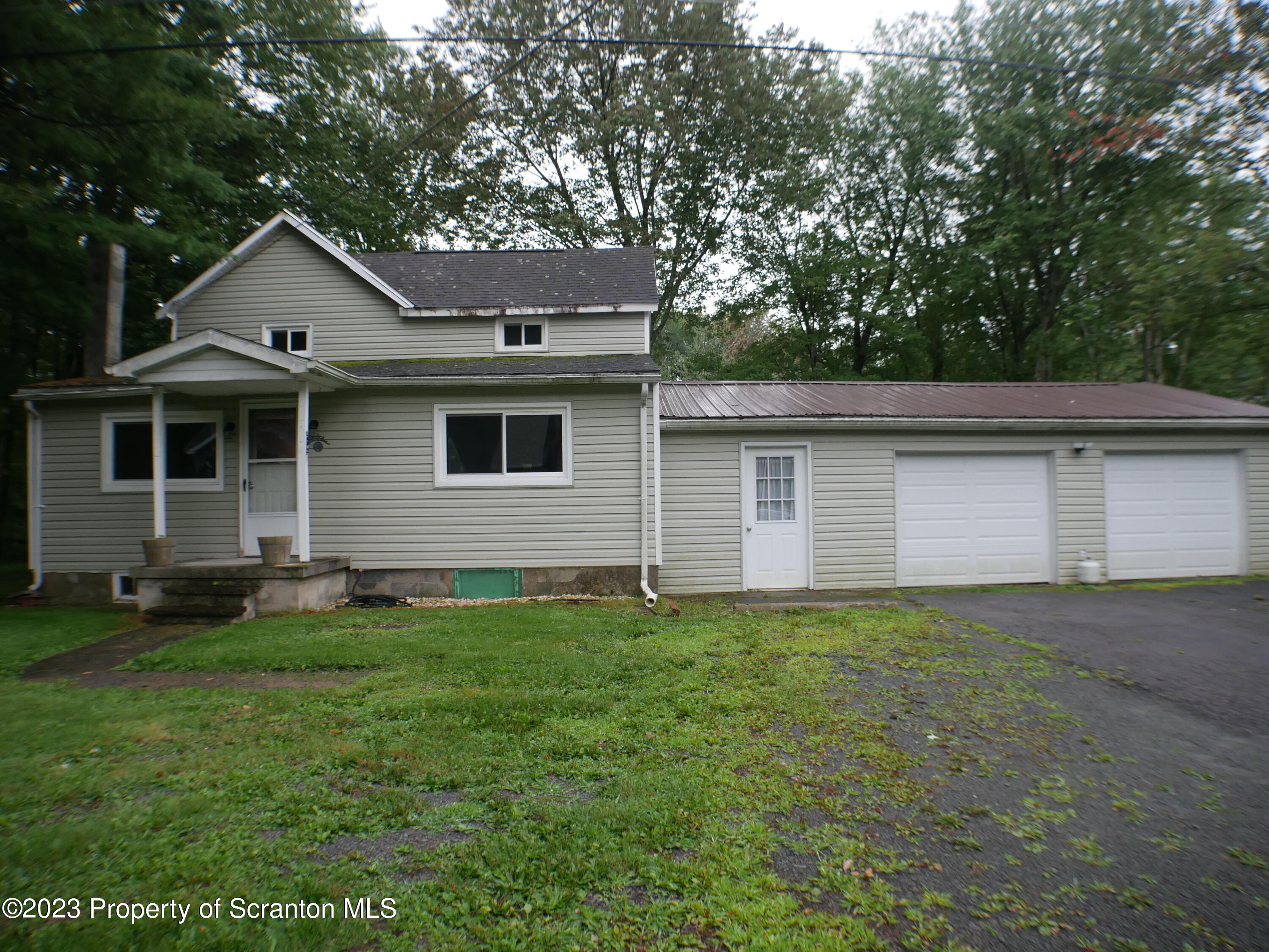 178 Pierce Road Carbondale, PA 18407 - Photo 1 of 30 Front