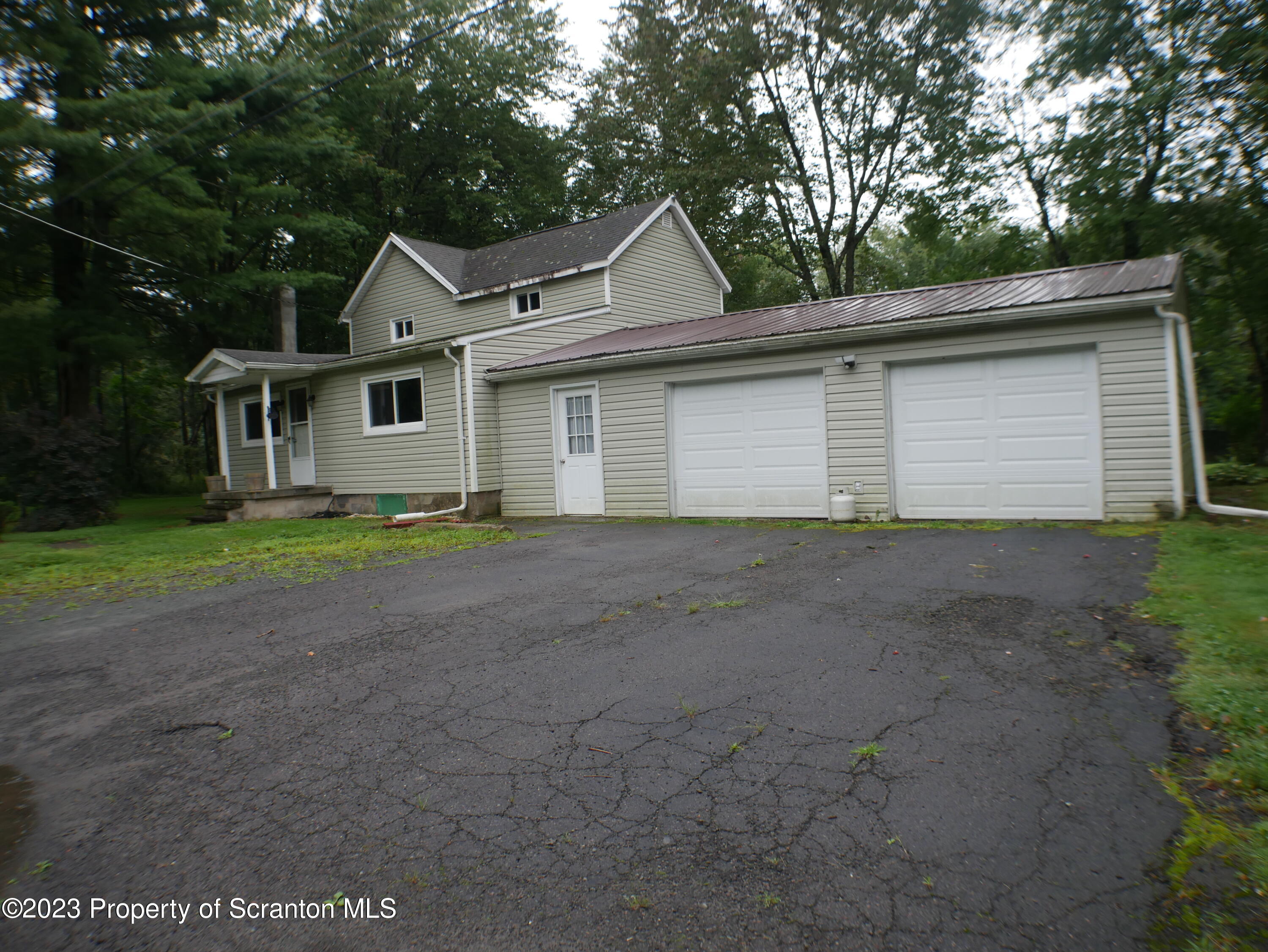 178 Pierce Road Carbondale, PA 18407 - Photo 27 of 30 Front