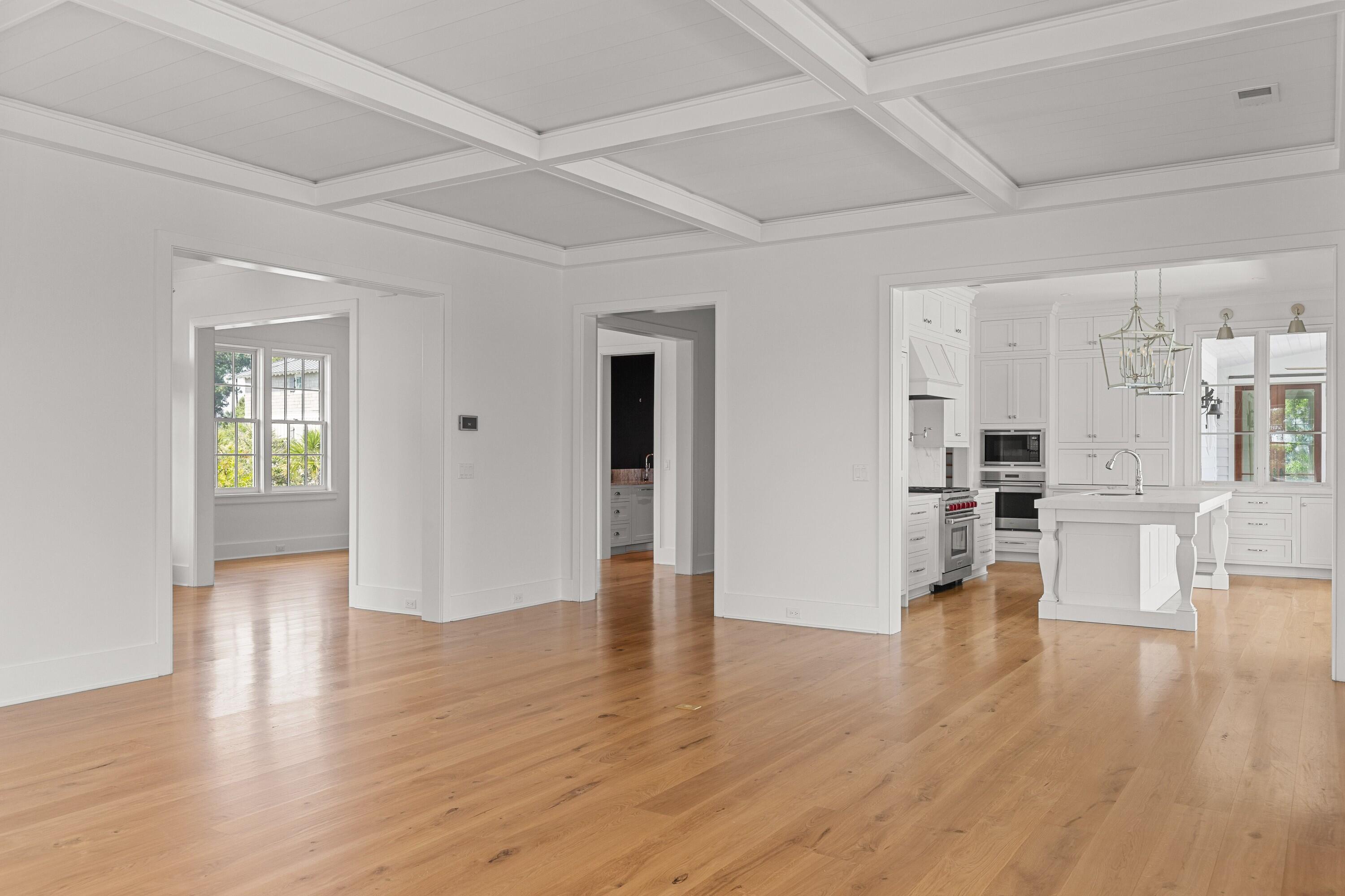 332 Bayley Road Daniel Island, SC 29492 - Photo 12 of 104 photo_012