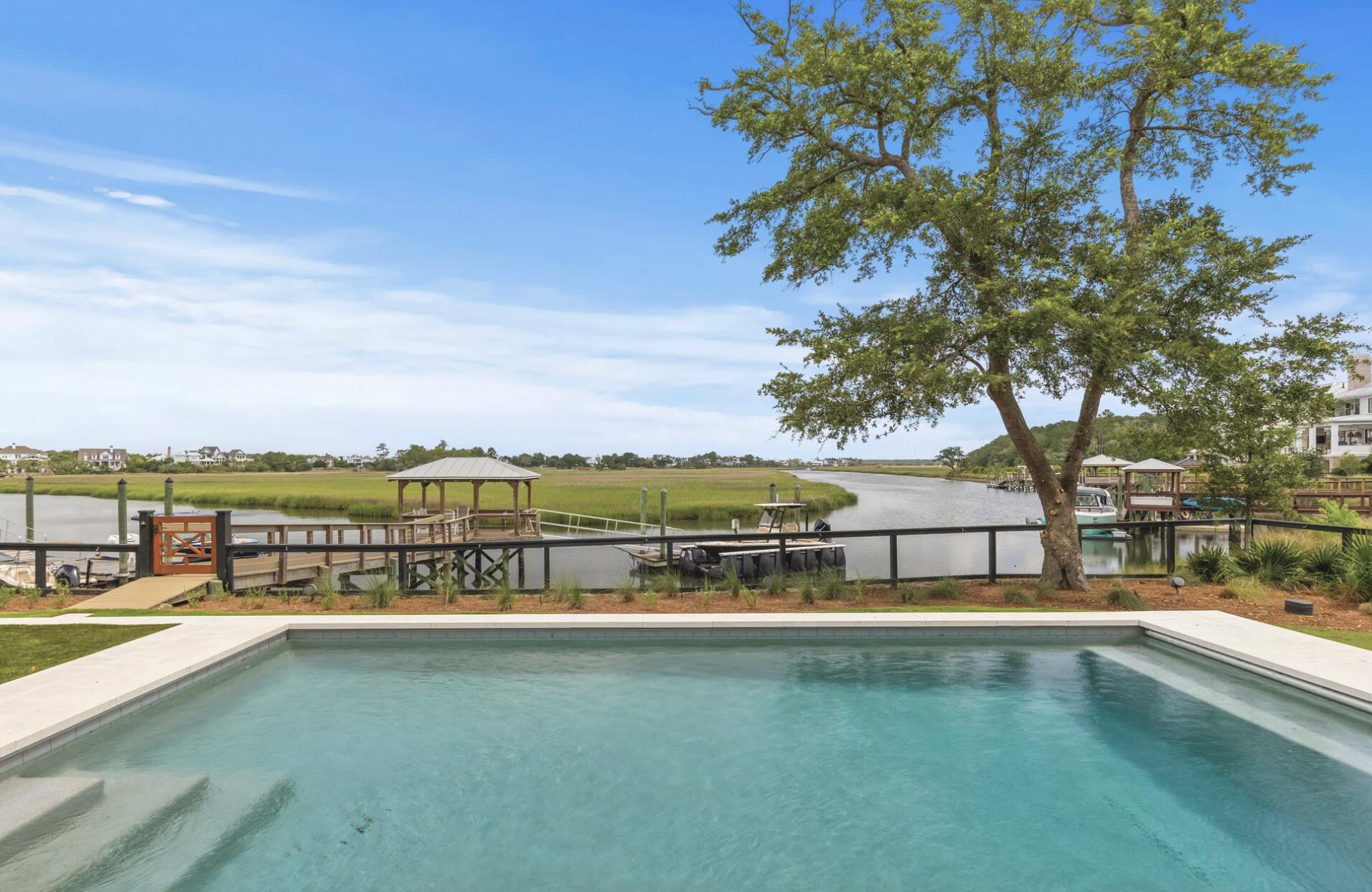 332 Bayley Road Daniel Island, SC 29492 - Photo 23 of 104 photo_023