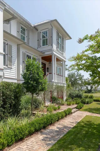 $8,250,000 | 332 Bayley Road, Daniel Island, SC 29492