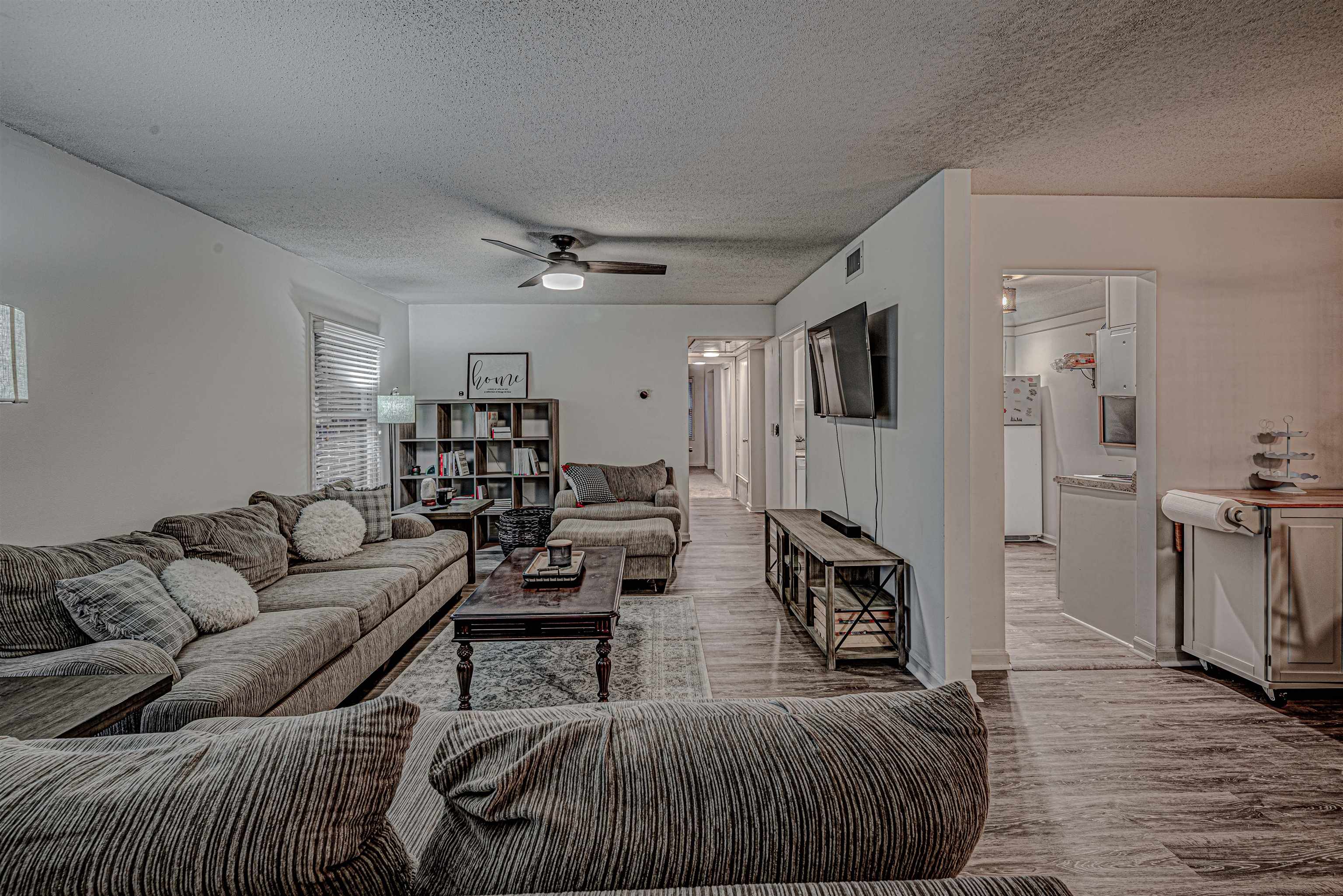 1246 Lynnfield Road, Unit 2 Memphis, TN 38119 - Photo 3 of 20 Gallery Image 3