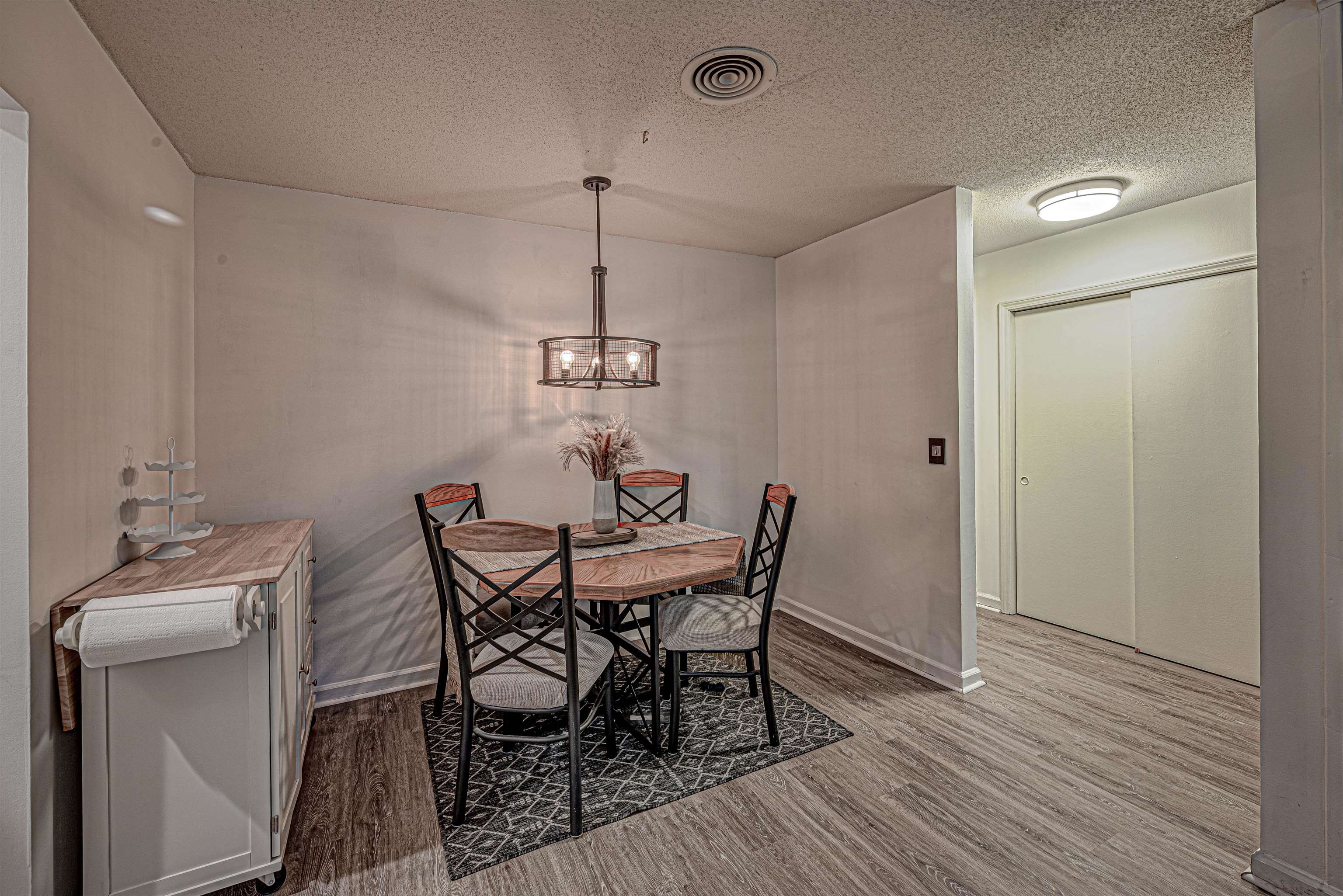1246 Lynnfield Road, Unit 2 Memphis, TN 38119 - Photo 8 of 20 Gallery Image 8