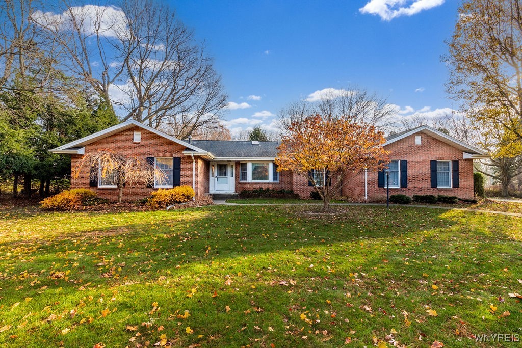 471 North Davis Road Elma, NY 14059 - Photo 1 of 1 Welcome to 471 N Davis
1.68 Acres