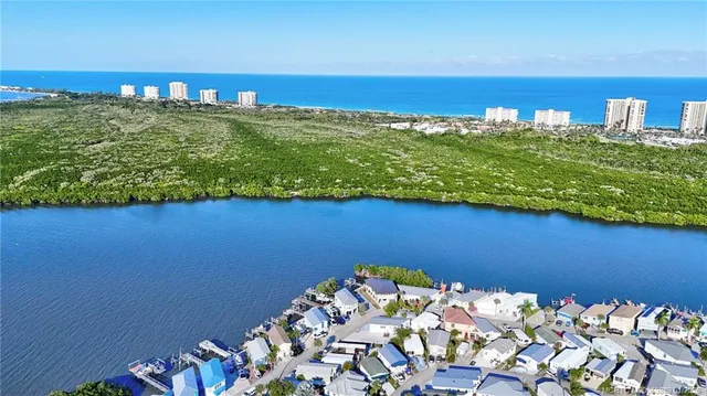 $229,000 | 462 Nettles Boulevard, Jensen Beach, FL 34957