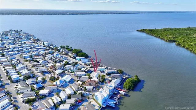 $229,000 | 462 Nettles Boulevard, Jensen Beach, FL 34957