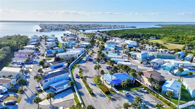 $229,000 | 462 Nettles Boulevard, Jensen Beach, FL 34957