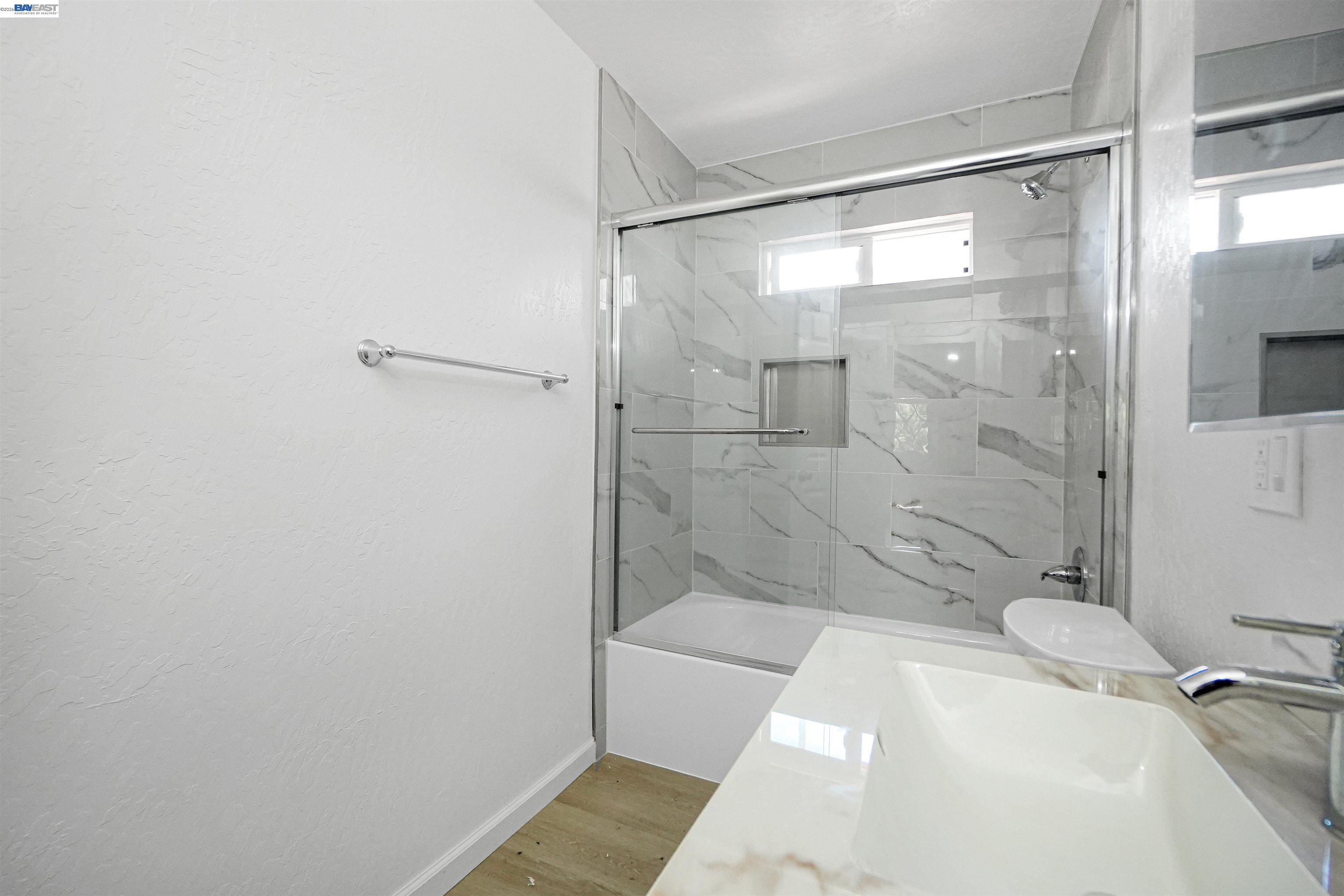 512 Teasdale Place Hayward, CA 94544 - Photo 19 of 58