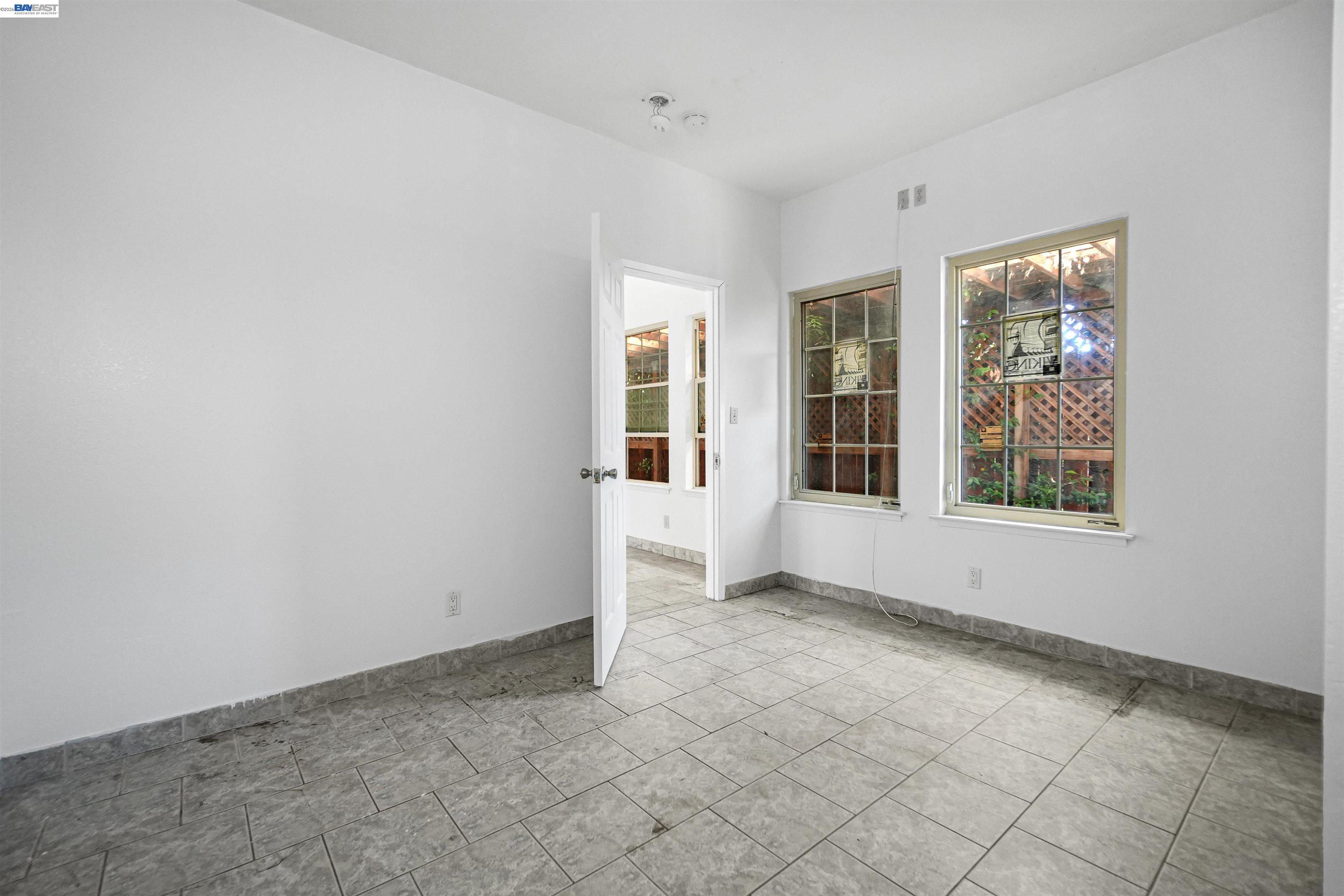 512 Teasdale Place Hayward, CA 94544 - Photo 32 of 58