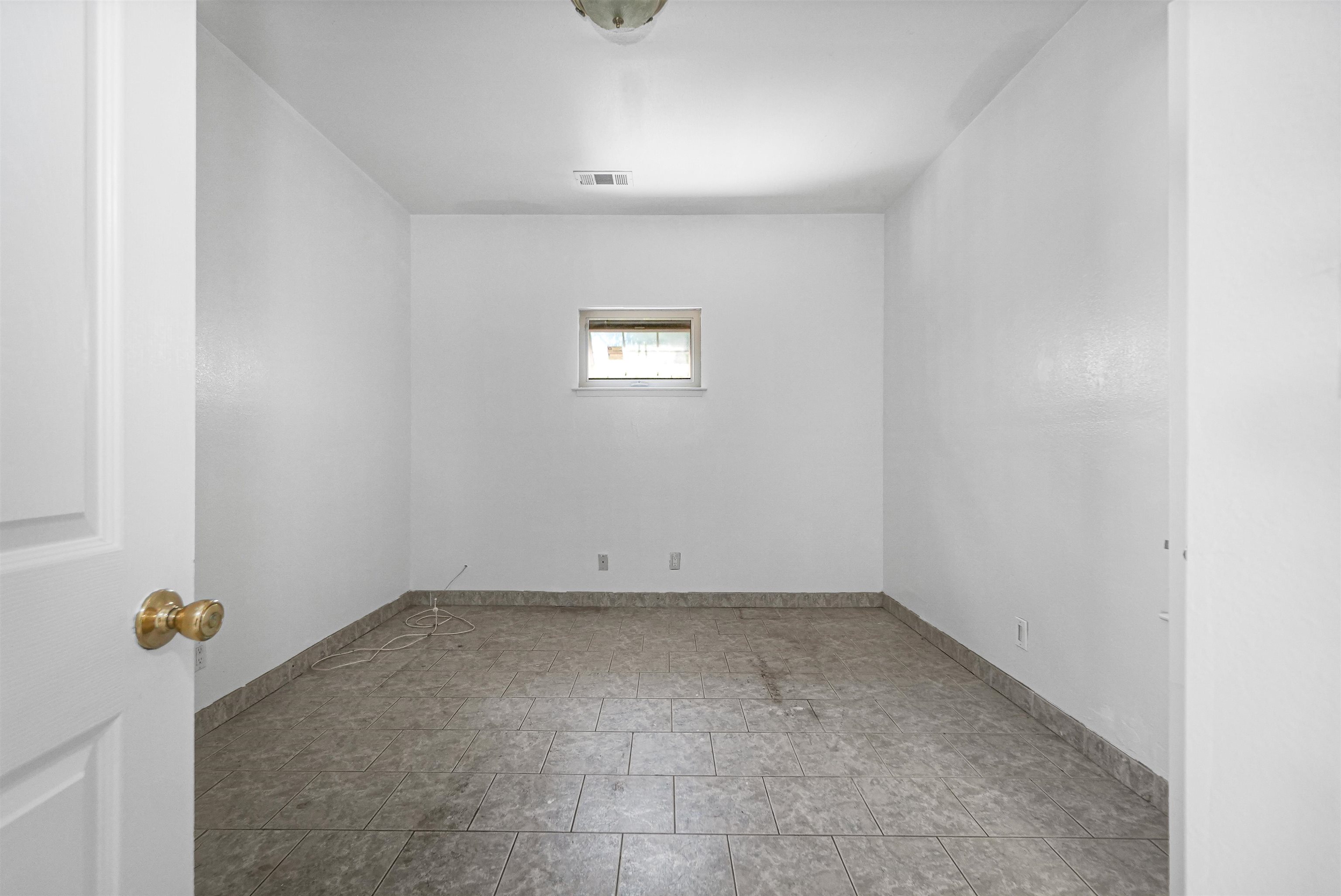 512 Teasdale Place Hayward, CA 94544 - Photo 33 of 58