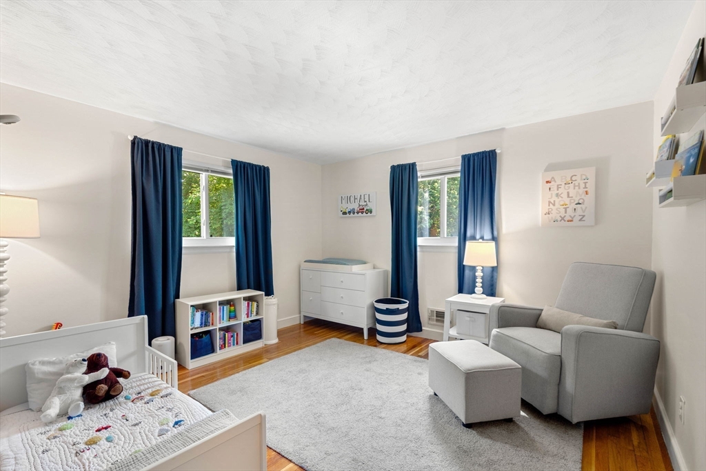 51 Hadley Road Framingham, MA 01701 - Photo 8 of 18