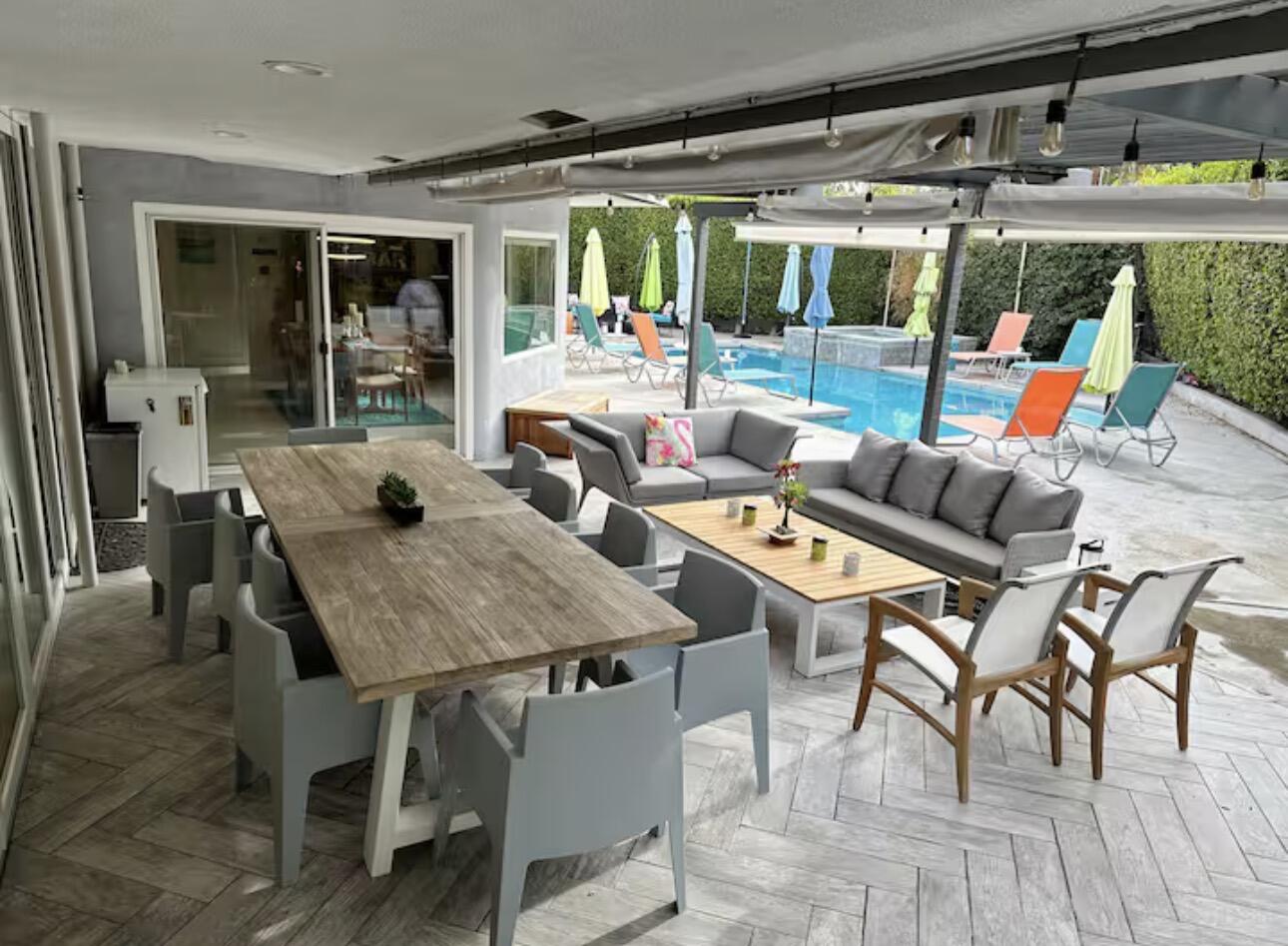 1375 South Calle Rolph Palm Springs, CA 92264 - Photo 18 of 19 a outdoor space with furniture