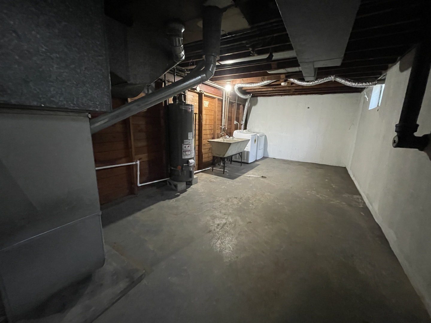 1605 Monroe Street, Unit 1 Evanston, IL 60202 - Photo 13 of 14 a view of empty room