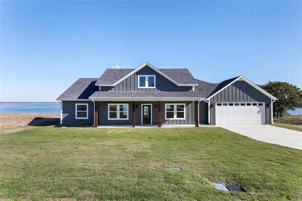 $745,000 | 253 Caro Drive, West Tawakoni, TX 75474