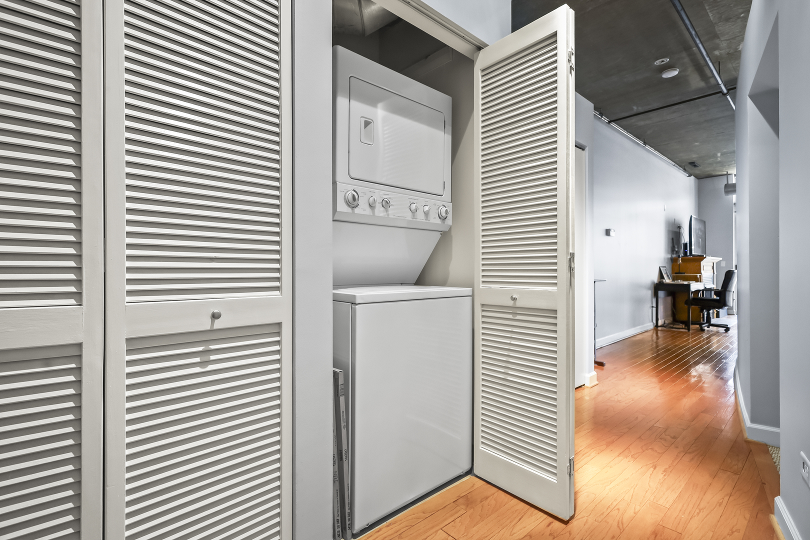 111 South Morgan Street, Unit 512 Chicago, IL 60607 - Photo 6 of 22