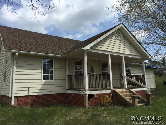 28 Lawson Ridge Road Leicester, NC 28748 - Photo 1 of 8 Gallery Image 1