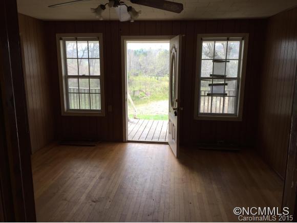 28 Lawson Ridge Road Leicester, NC 28748 - Photo 2 of 8 Gallery Image 2