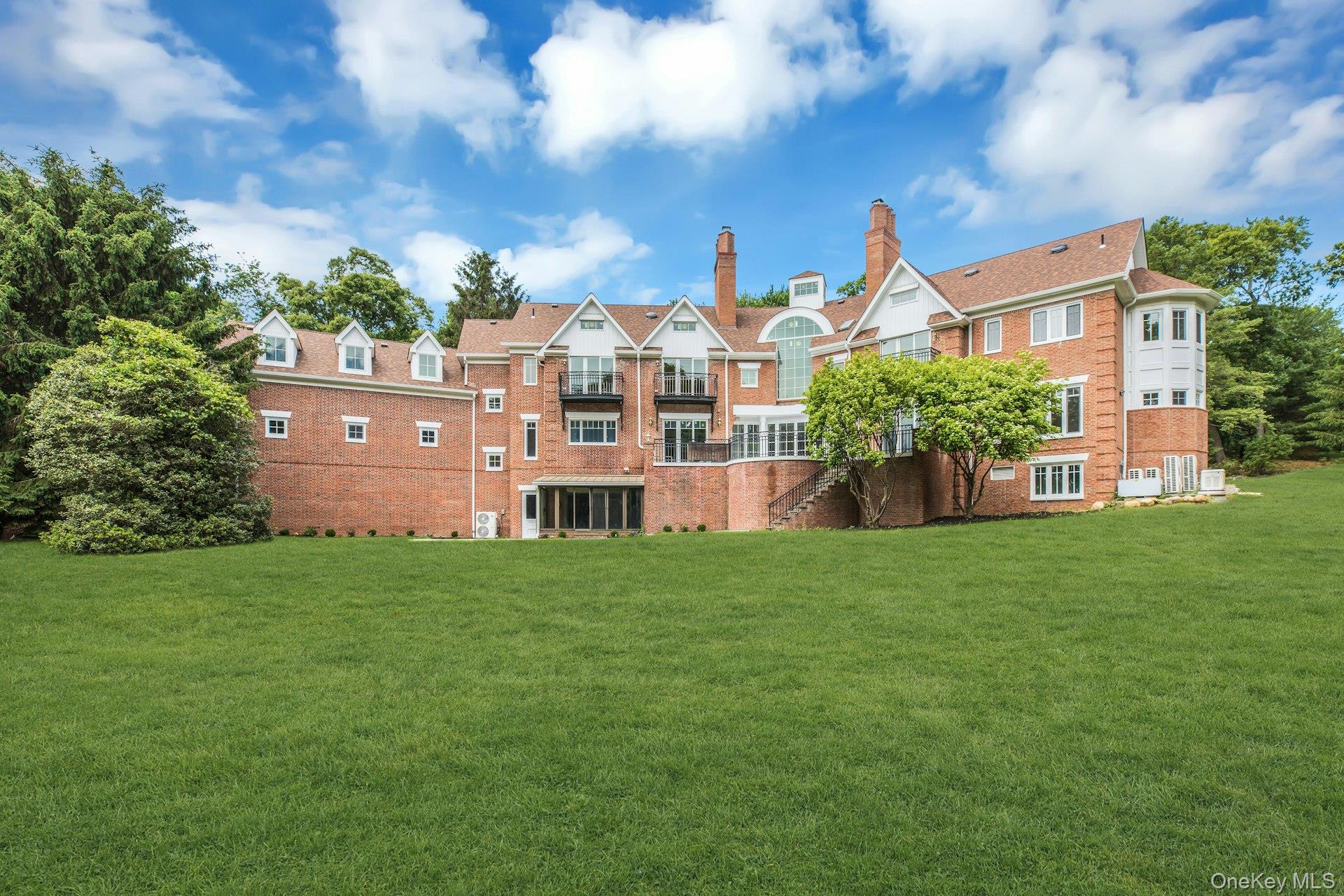 12 Saddle Ridge Road Old Westbury, NY 11568 - Photo 44 of 50