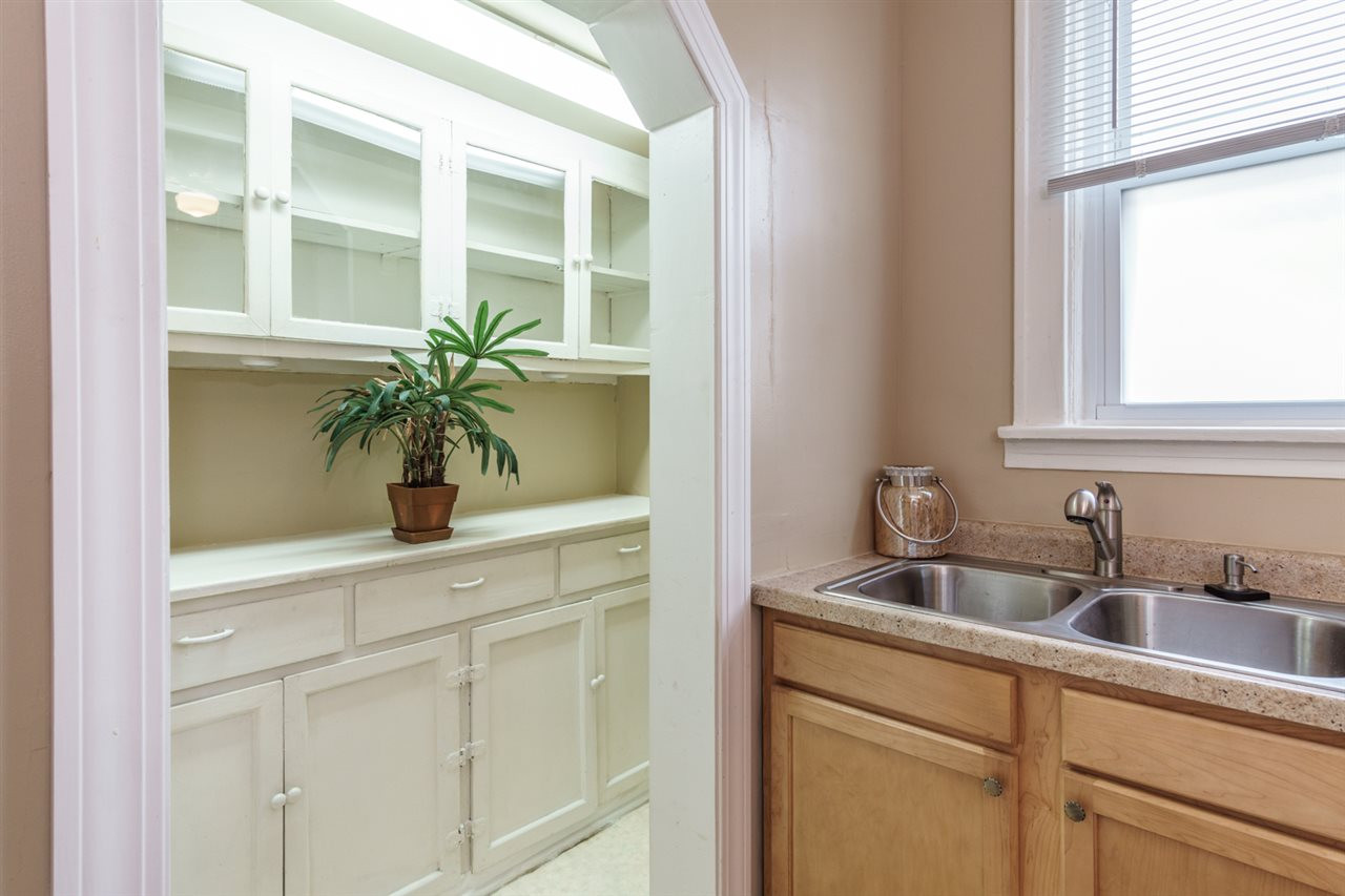 2507 Herman Street Covington, KY 41014 - Photo 11 of 27