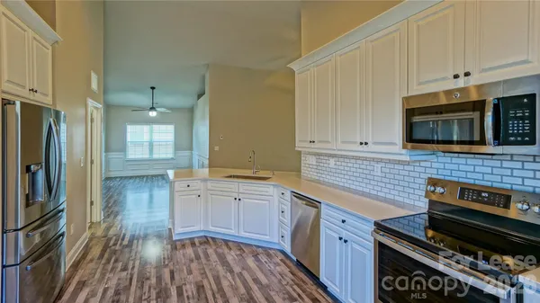 $2,195 | 108 Bunker Hill Lane, Statesville, NC 28677