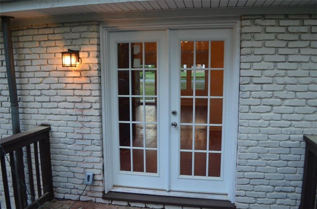 1329 Westridge Road Southwest Atlanta, GA 30311 - Photo 16 of 54 a view of front door