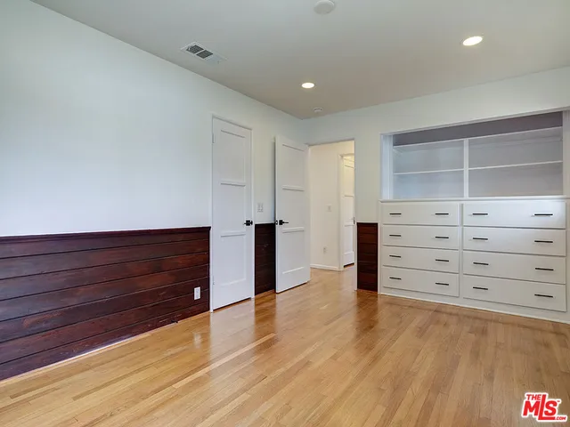 $6,999 | 7101 West 85th Street, Los Angeles, CA 90045