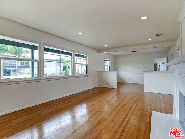 $6,999 | 7101 West 85th Street, Los Angeles, CA 90045