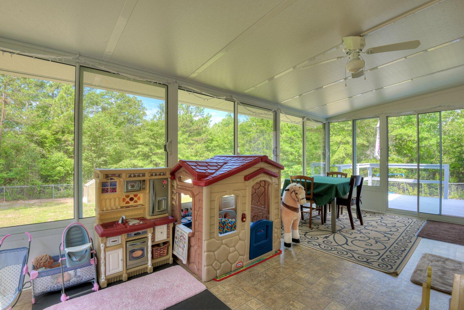 4127 Vaucluse Road Aiken, SC 29801 - Photo 38 of 44