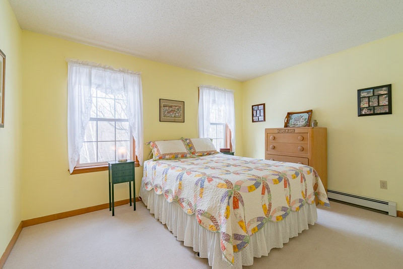 585 Wilcox Road Arlington, VT 05250 - Photo 12 of 22 Gallery Image 12