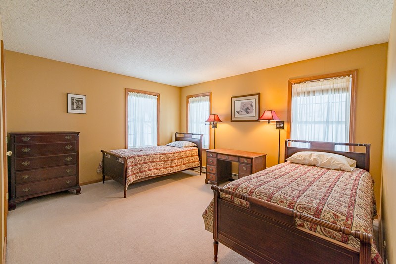 585 Wilcox Road Arlington, VT 05250 - Photo 17 of 22 Gallery Image 17