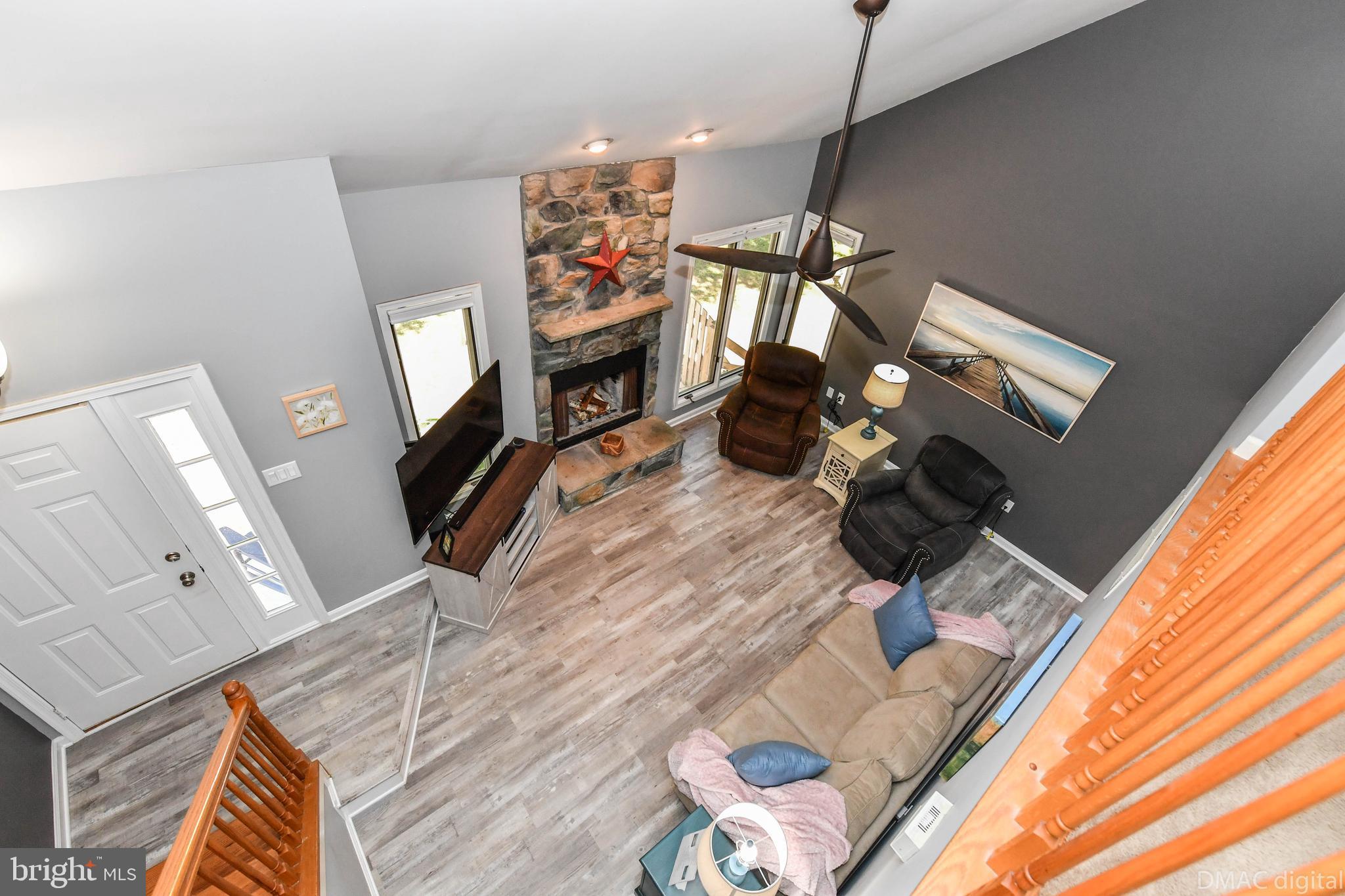 6754 Hemlock Point Road New Market, MD 21774 - Photo 17 of 44 High ceilings.