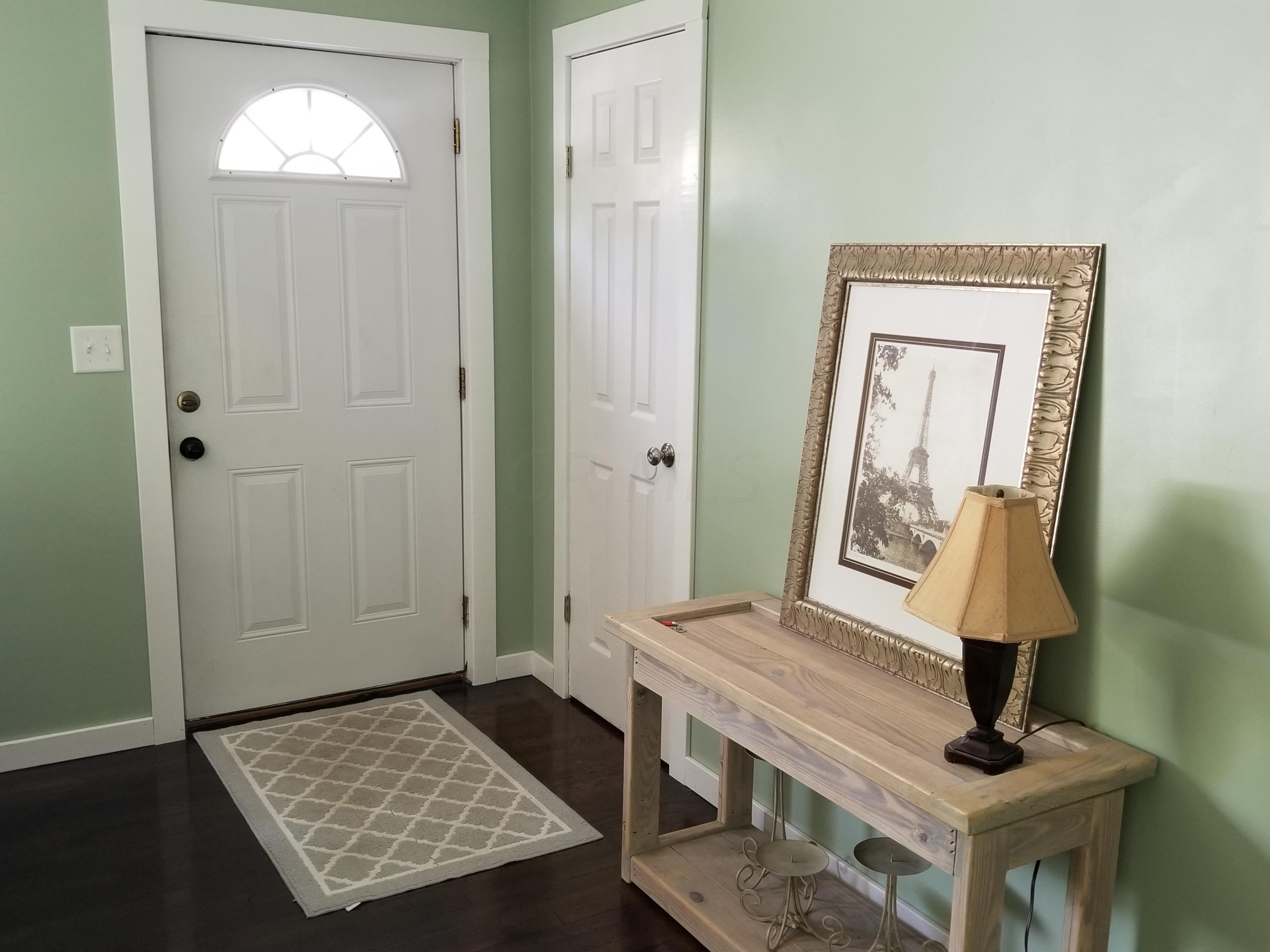 519 Lower Green Valley Road Mount Vernon, OH 43050 - Photo 2 of 37