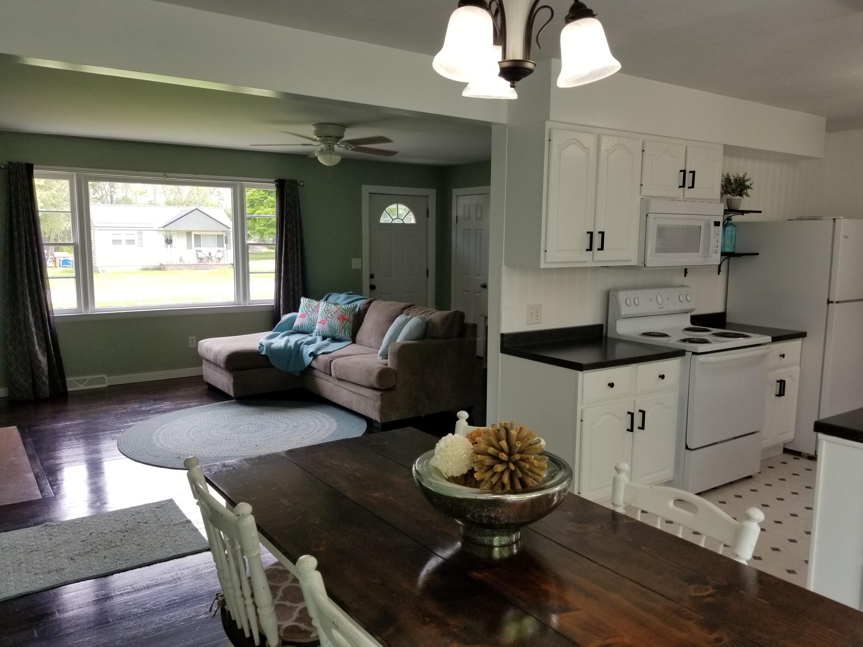 519 Lower Green Valley Road Mount Vernon, OH 43050 - Photo 6 of 37