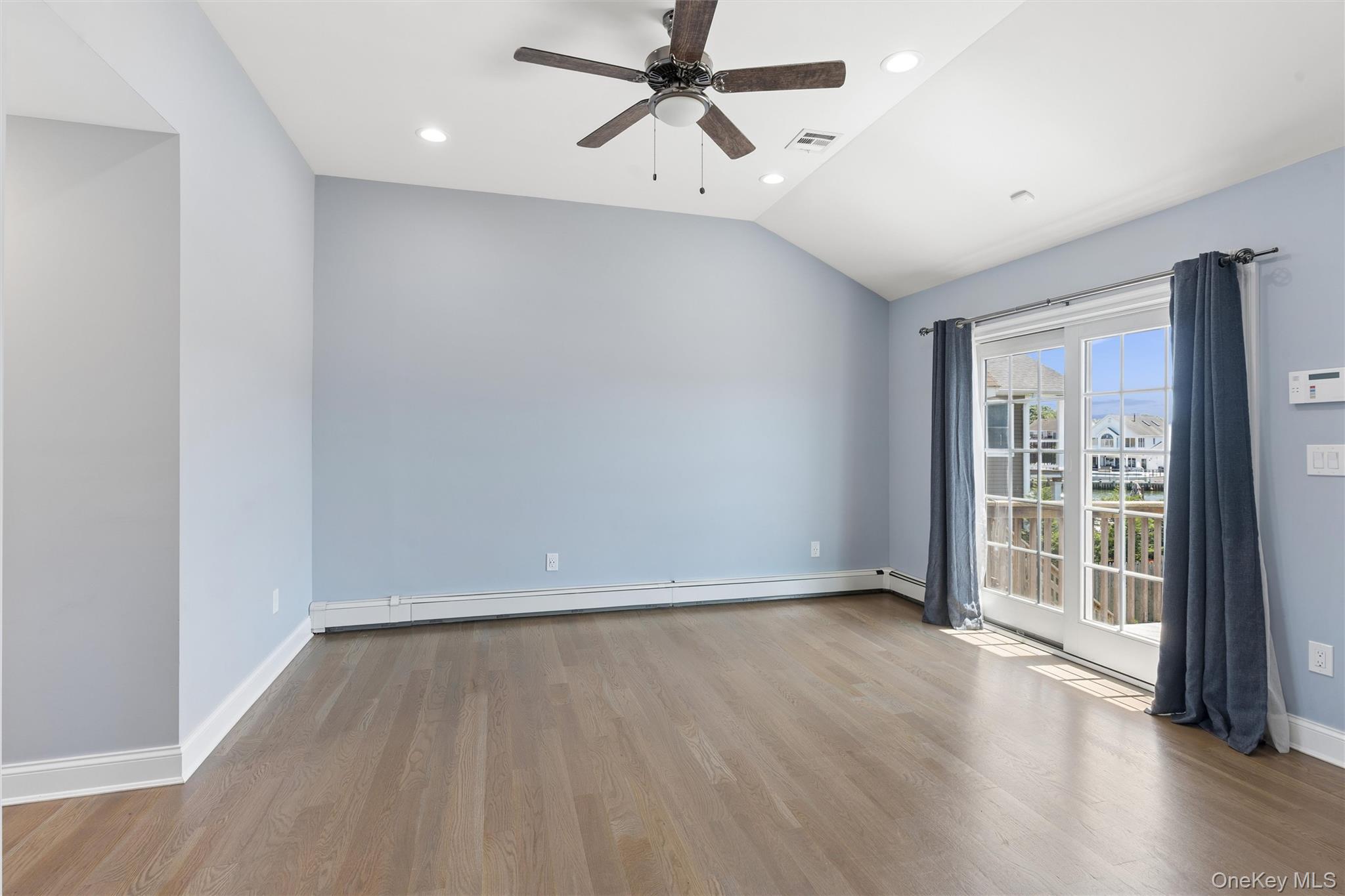 161 Barbara Road Bellmore, NY 11710 - Photo 15 of 33