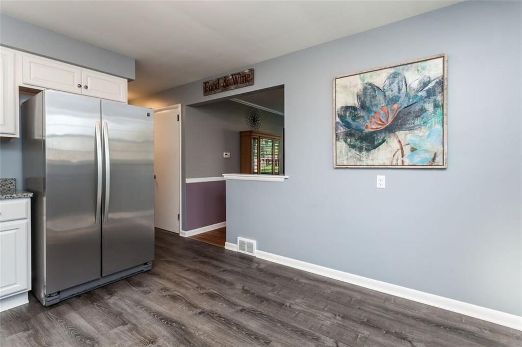 136 Jacks Run Road Pittsburgh, PA 15214 - Photo 12 of 24 Gallery Image 12