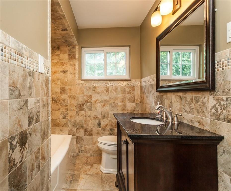 136 Jacks Run Road Pittsburgh, PA 15214 - Photo 13 of 24 Gallery Image 13
