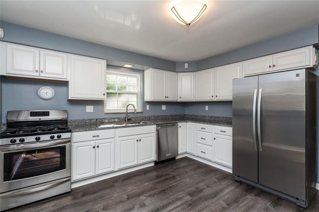 136 Jacks Run Road Pittsburgh, PA 15214 - Photo 10 of 24 Gallery Image 10