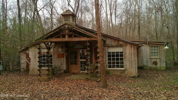 $150,000 | 6259 Highway 5, Hickory Flat, MS 38633