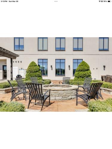 2277 Peachtree Road, Unit 811 Atlanta, GA 30309 - Photo 11 of 12