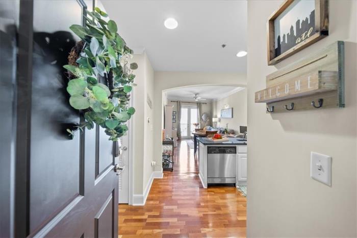 2277 Peachtree Road, Unit 811 Atlanta, GA 30309 - Photo 2 of 12