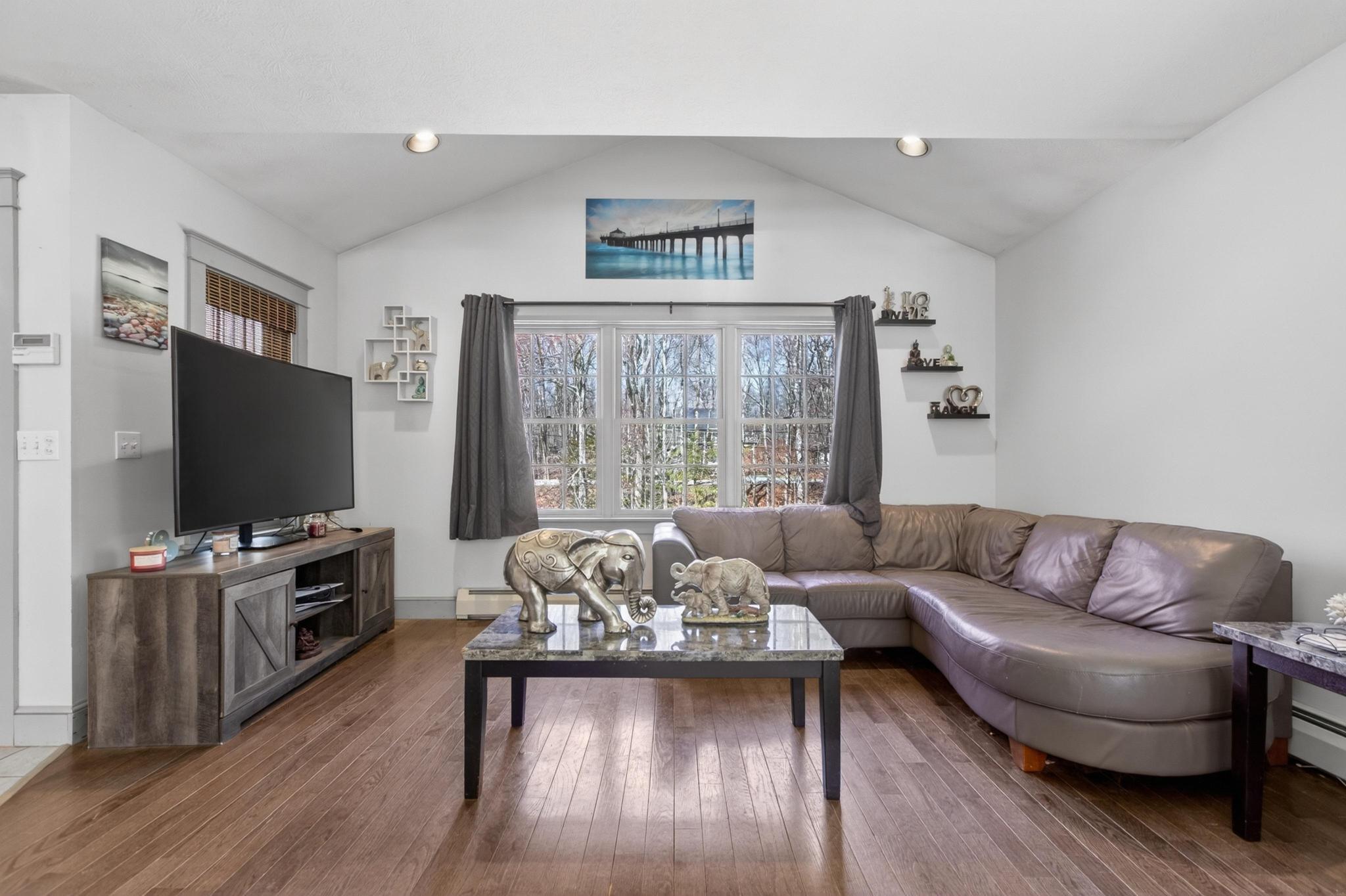 254 Harry Howes Road Sanford, ME 04073 - Photo 4 of 66 Img-24