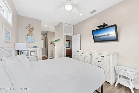 $1,975,000 | 659 South Atlantic Avenue, Cocoa Beach, FL 32931