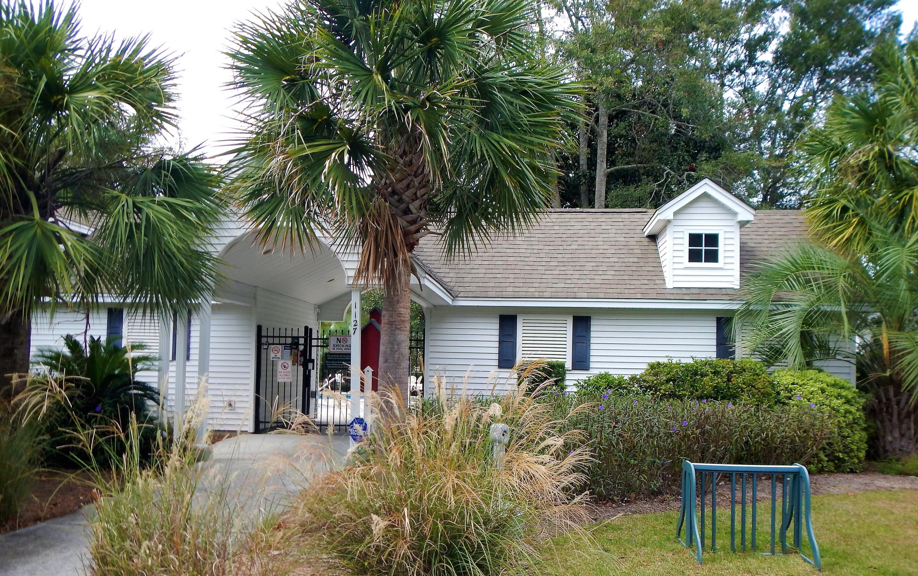 1296 Fenwick Plantation Road Johns Island, SC 29455 - Photo 20 of 24 Community pool house