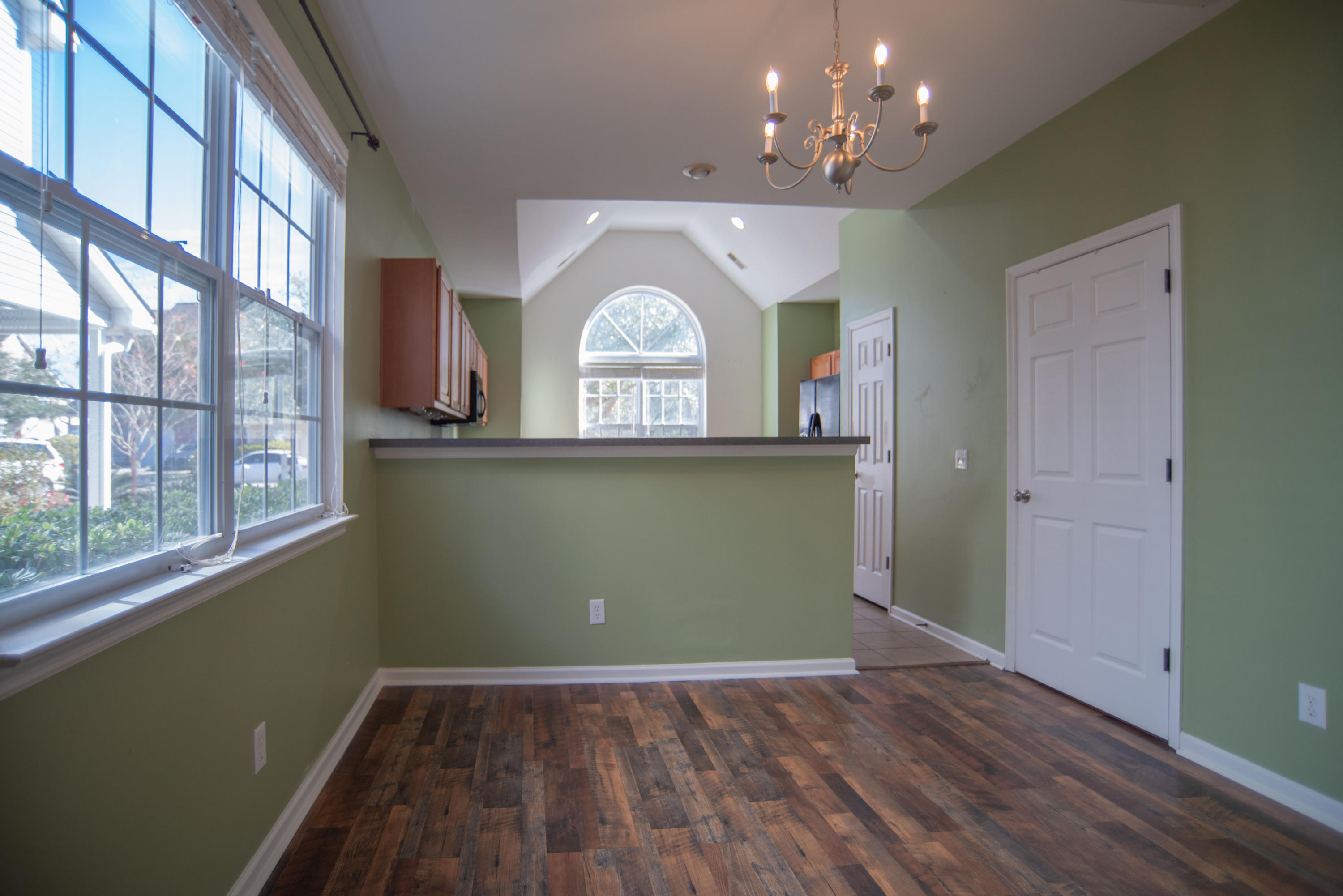 1296 Fenwick Plantation Road Johns Island, SC 29455 - Photo 4 of 24 Dining/Kitchen