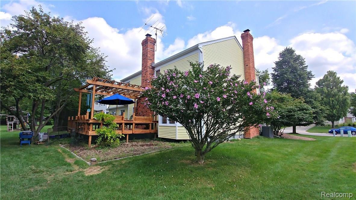 1523 Grandview Drive Rochester, MI 48306 - Photo 42 of 44 40.jpg