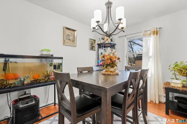 $299,900 | 15 Kenneth Circle, Waterbury, CT 06710