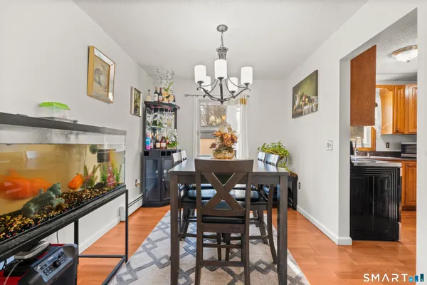 $299,900 | 15 Kenneth Circle, Waterbury, CT 06710